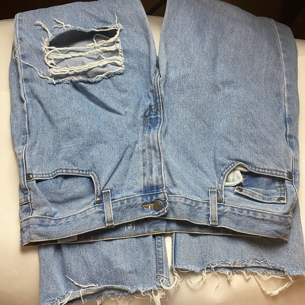 George Distressed/Destructed Raw Hem Blue Jeans
